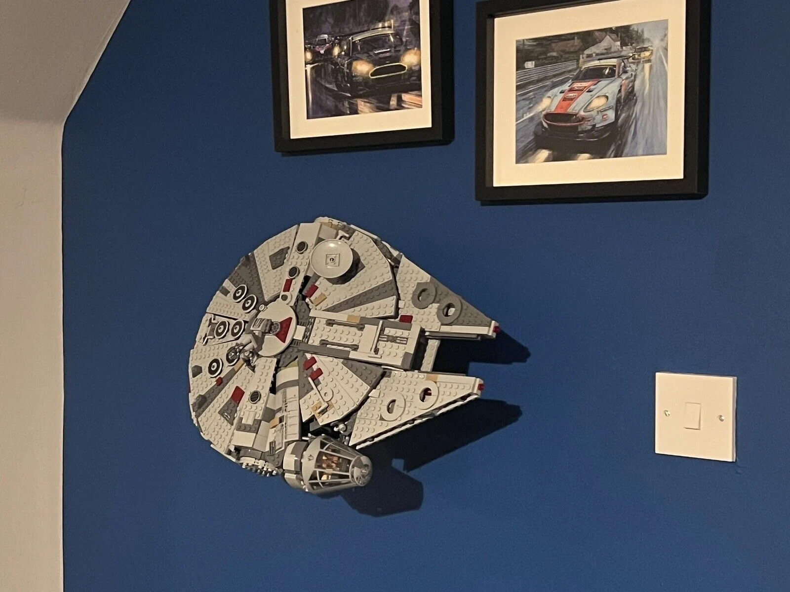 Kundenfoto: Falcon Wall – Sammlung mit Wonderprint-Zubehör im Einsatz.